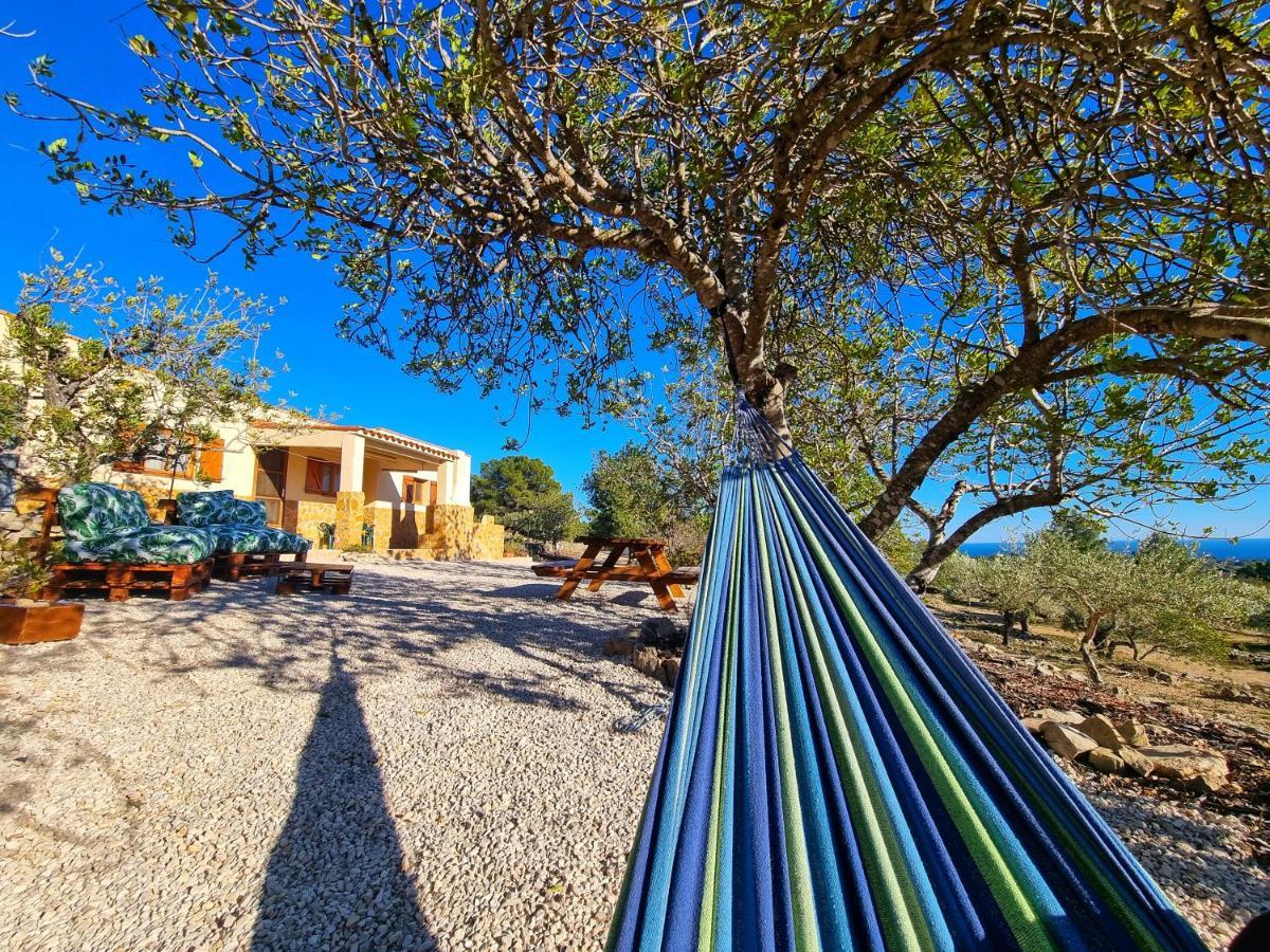 Finca Llambrich L'Ametlla de Mar Bagian luar foto